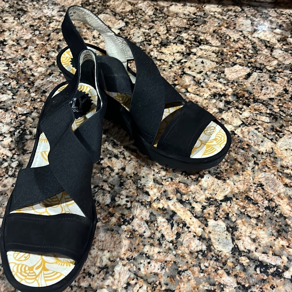 Fly London size 7.5 medium width.